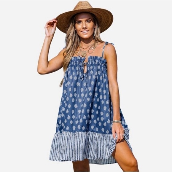 NWT Cupshe Paisley print cami mini dress size Medium - Picture 1 of 9